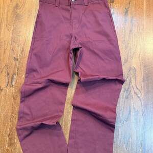 Dickies Skateboarding Regular Fit Chino Pants Burgundy 31x32